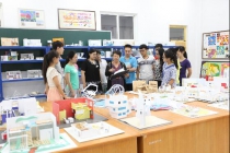 學生手工DIY建筑模型，易加工耗材成為首選